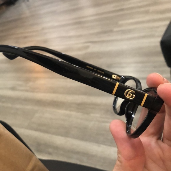 Rare gucci custom glasses - Picture 4 of 5